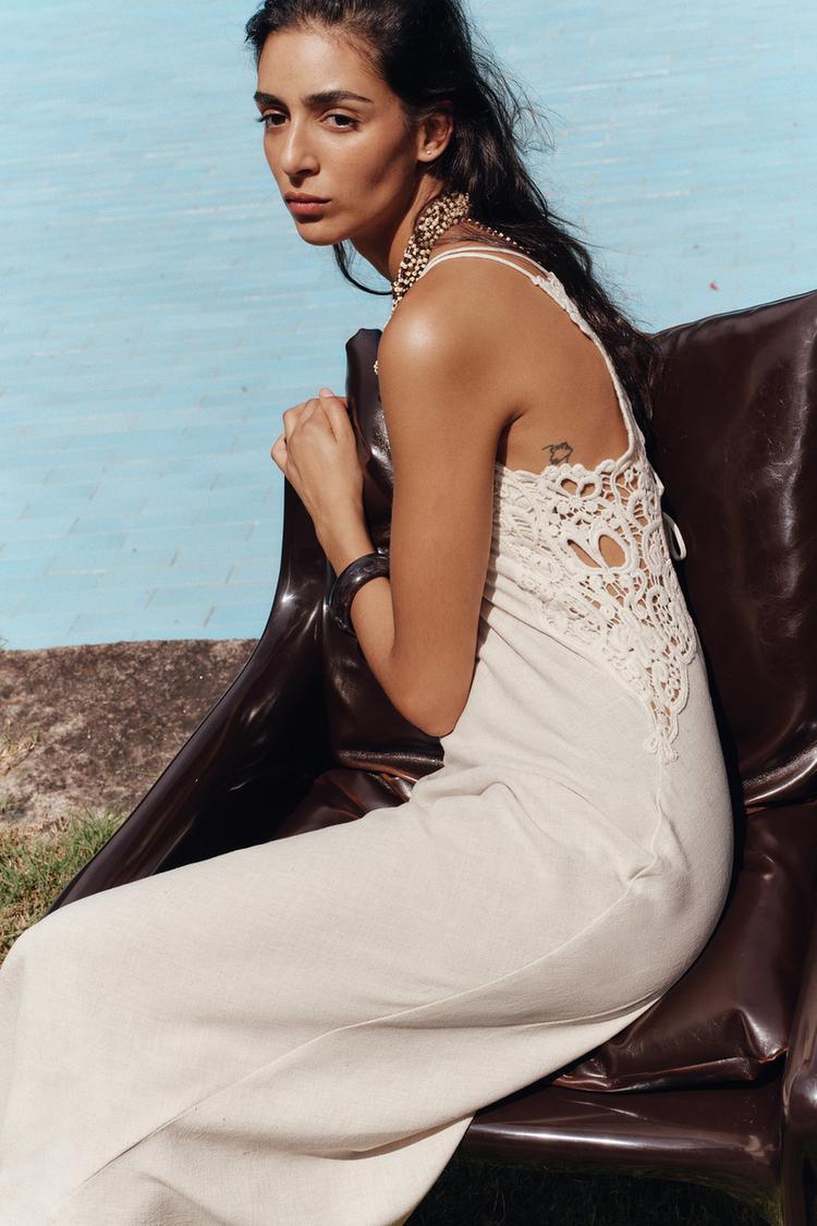 JACINTA - VESTIDO MIDI CON CUELLO HALTER