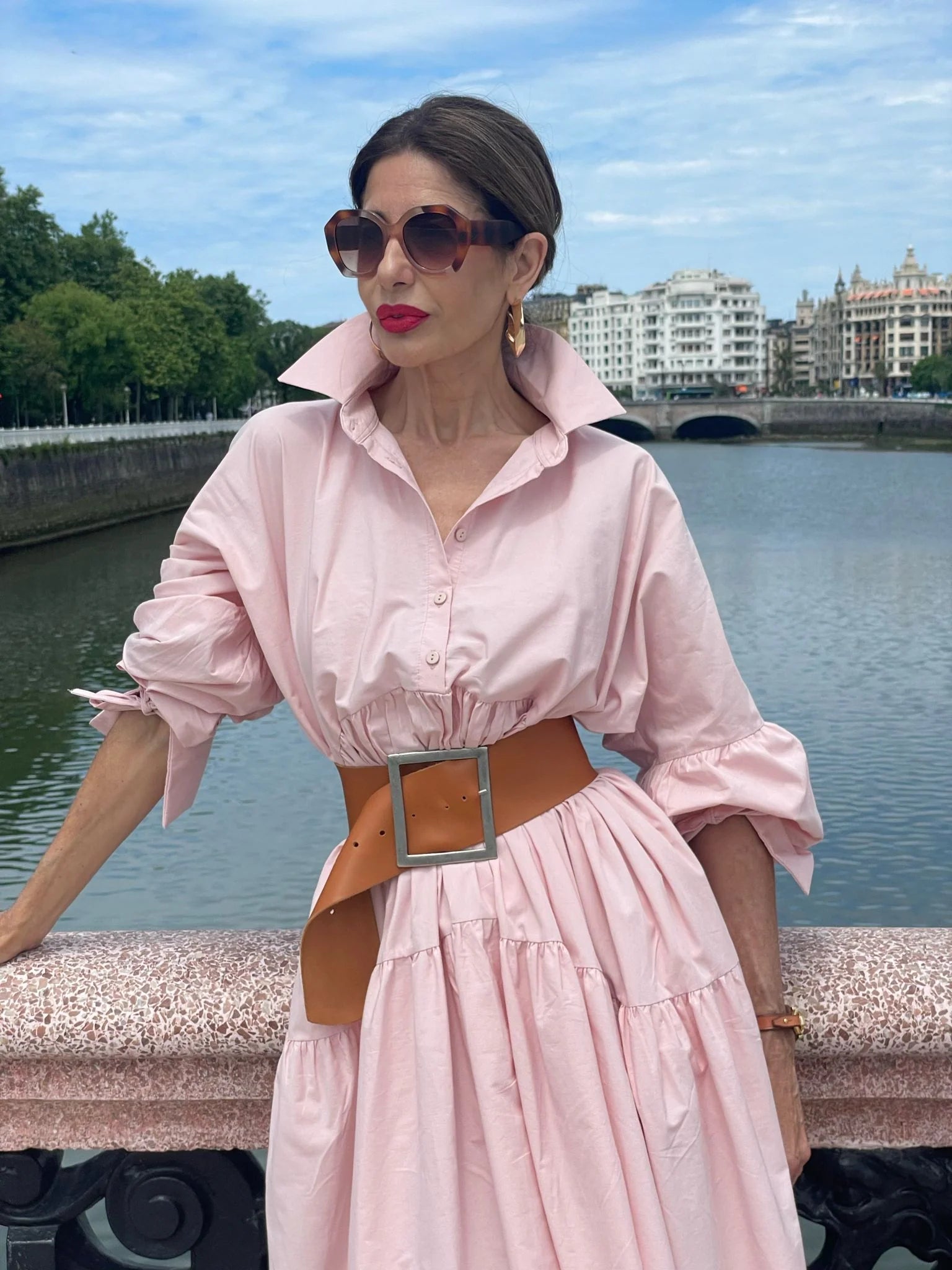 MAR - VESTIDO CAMISERO Y CINTURÓN ANCHO
