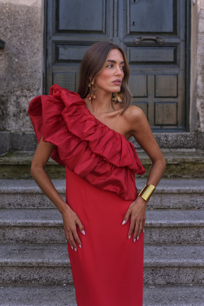 CLAUDIA - VESTIDO AJUSTADO CON VOLANTE ASIMÉTRICO