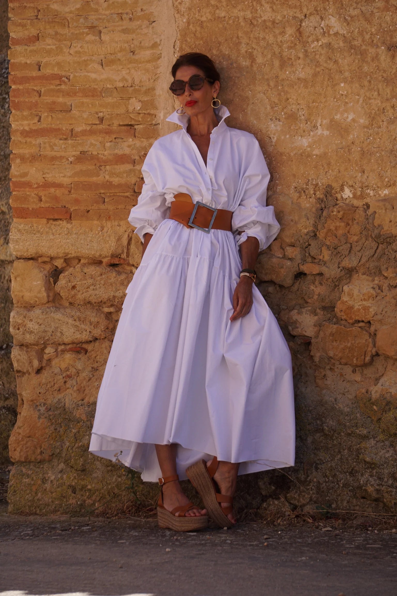 MAR - VESTIDO CAMISERO Y CINTURÓN ANCHO