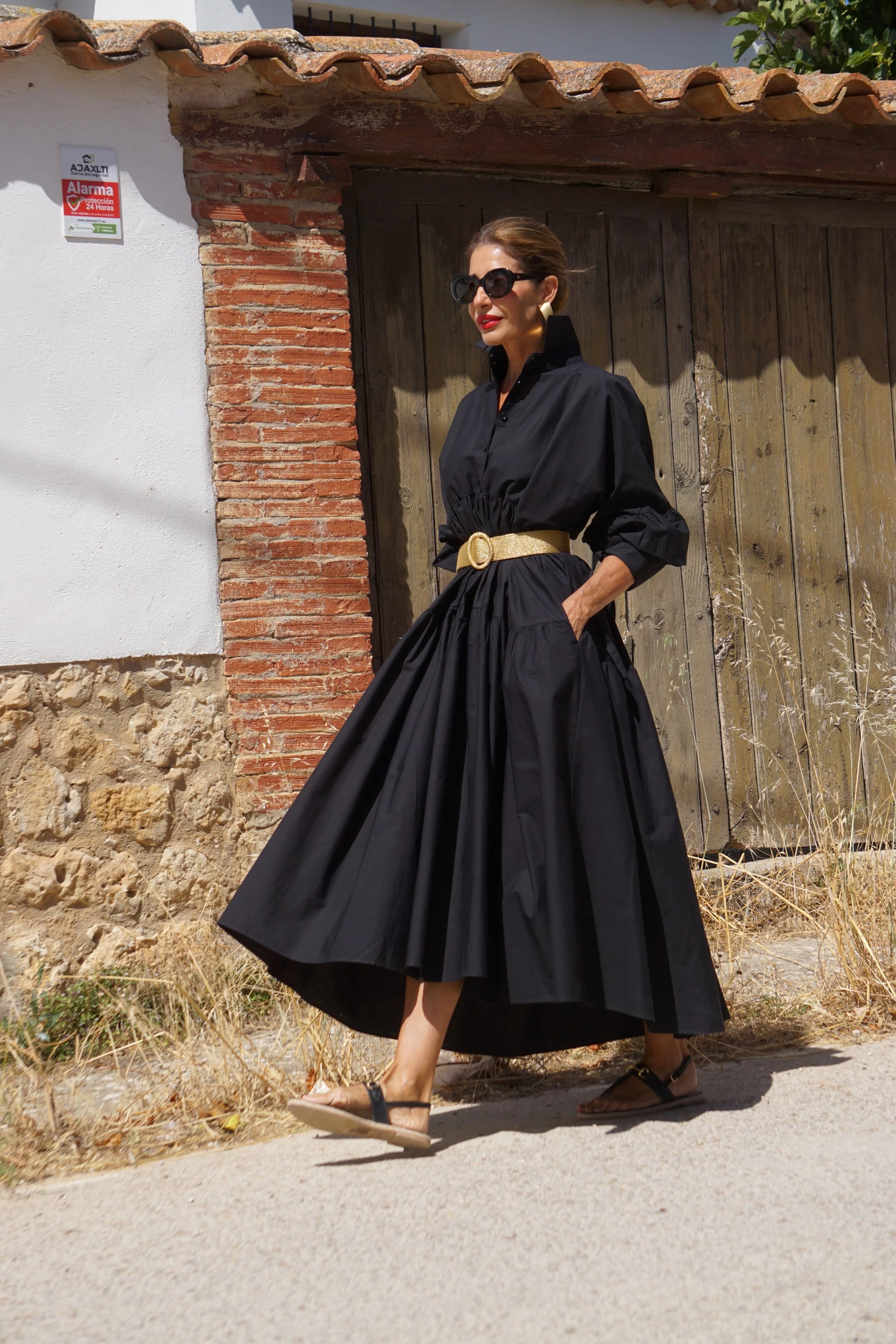 MAR - VESTIDO CAMISERO Y CINTURÓN ANCHO