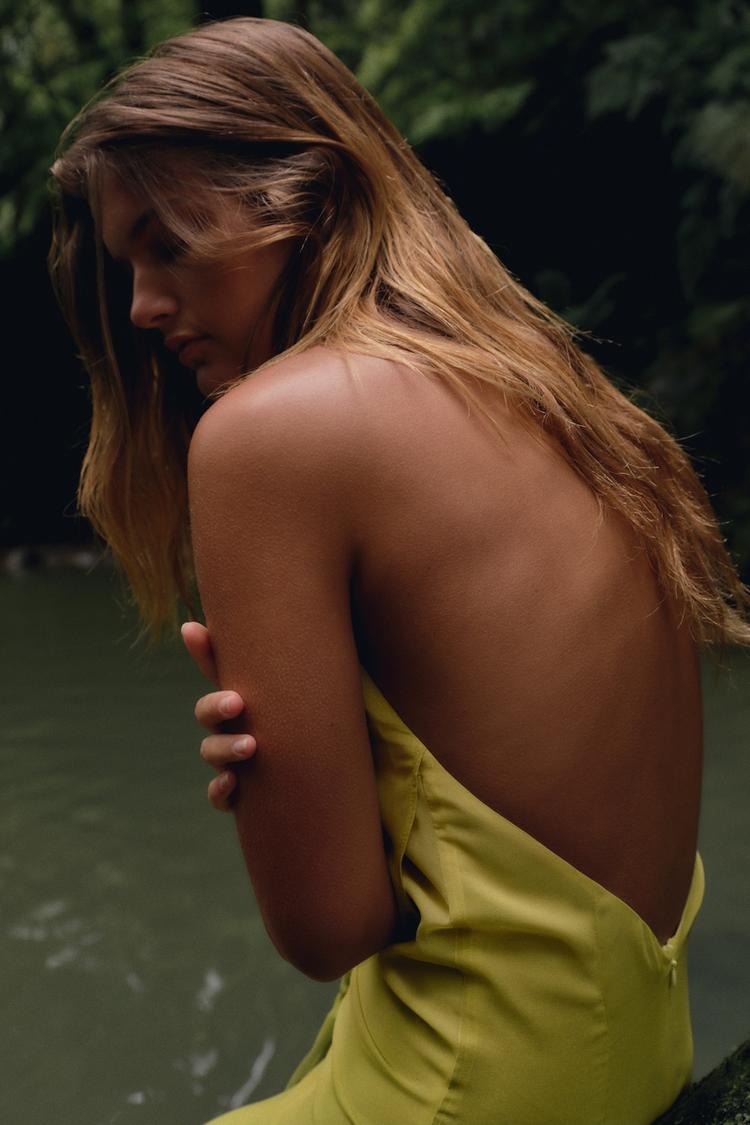 ÚRSULA - VESTIDO LARGO HALTER CON NUDO