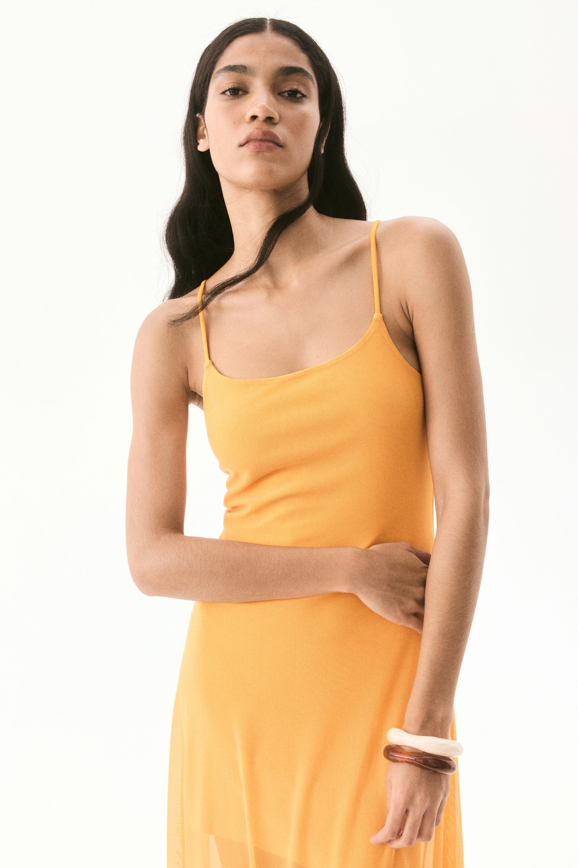 JULIANA - VESTIDO DE MALLA CON TIRANTES