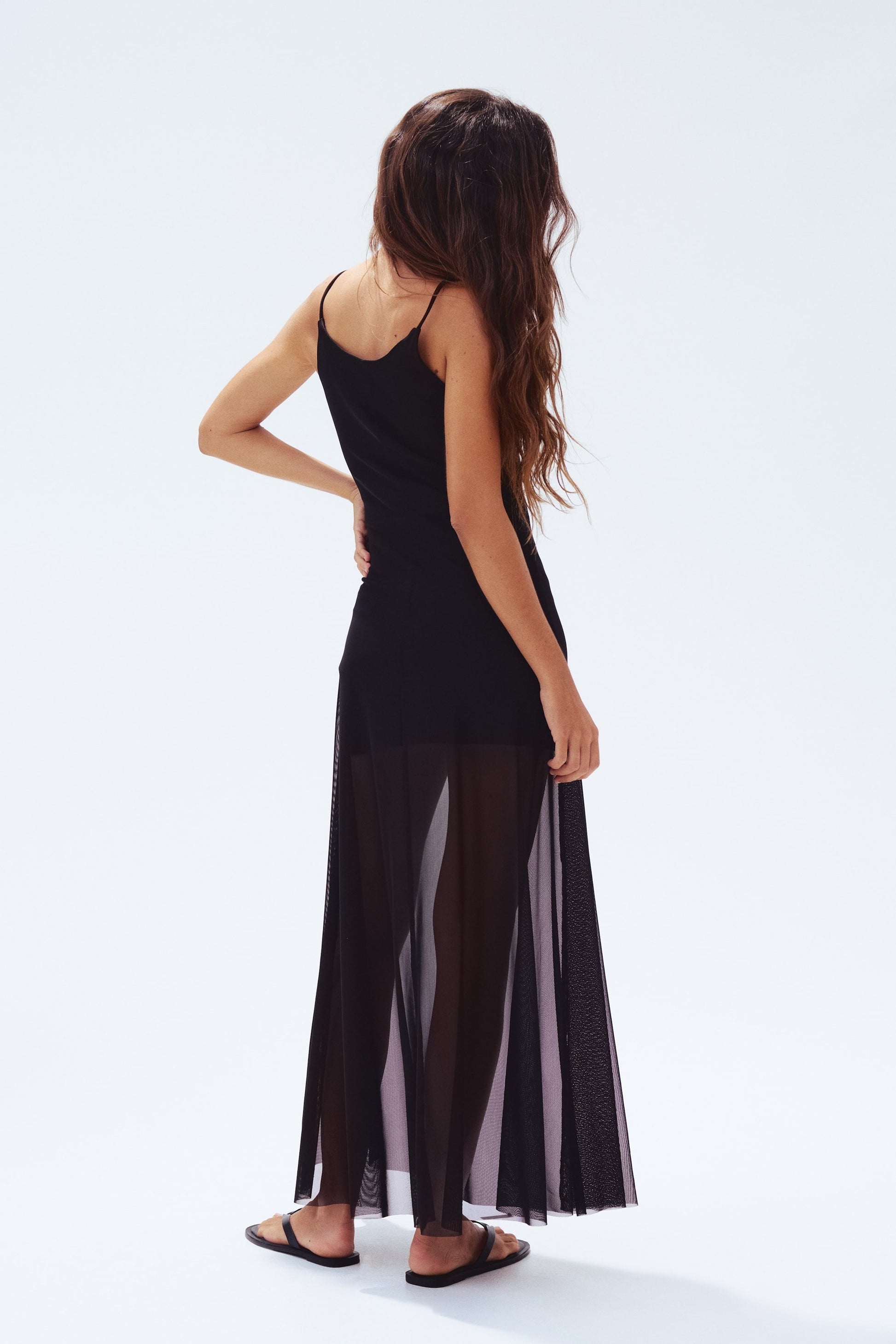 JULIANA - VESTIDO DE MALLA CON TIRANTES