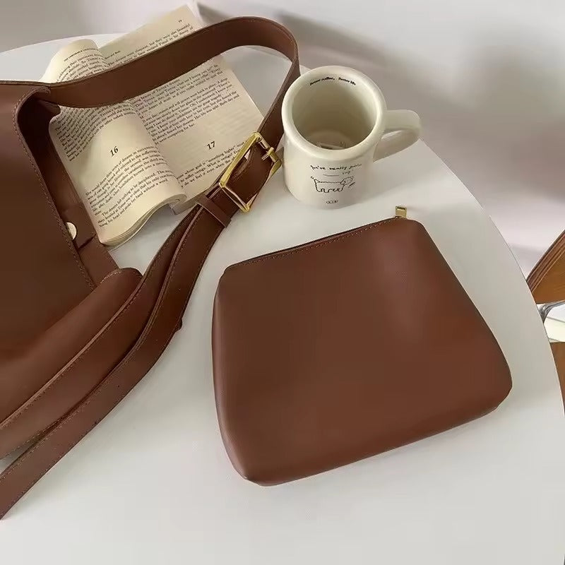 BRENDA - BOLSO DE CUERO MINIMALISTA
