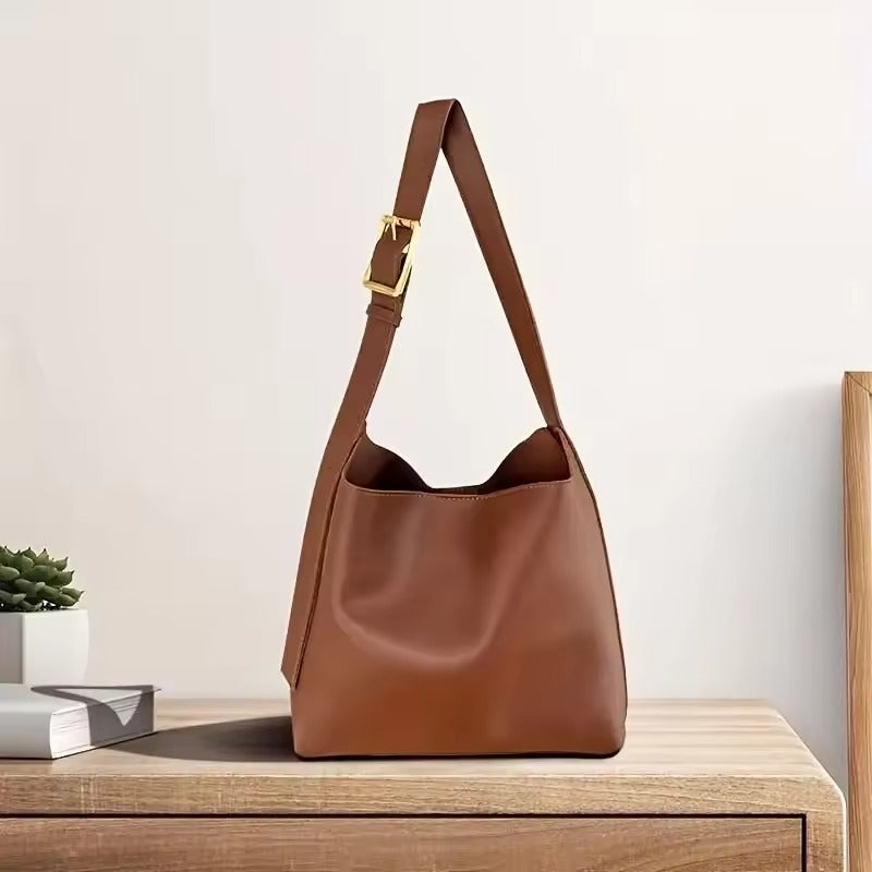 BRENDA - BOLSO DE CUERO MINIMALISTA