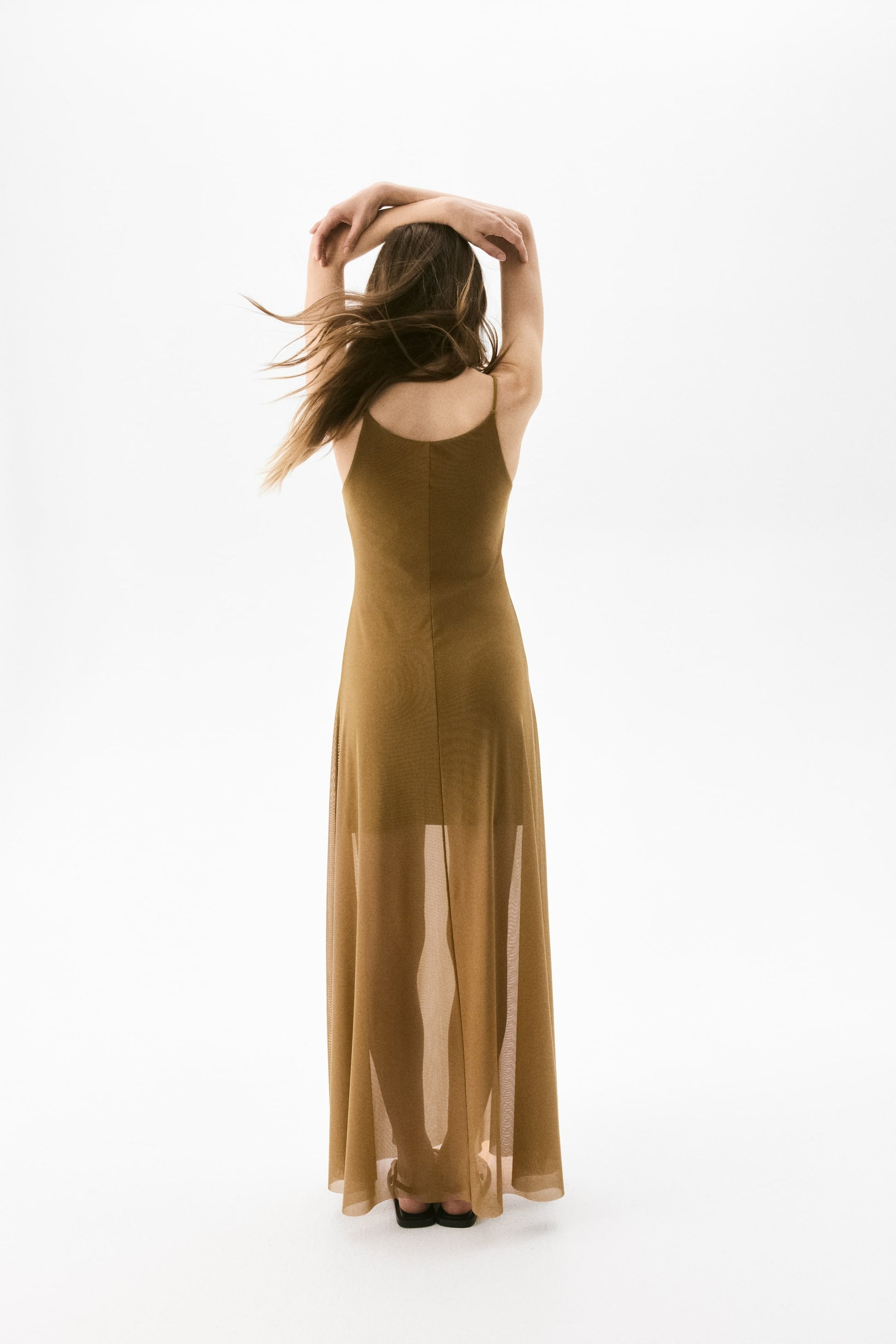 JULIANA - VESTIDO DE MALLA CON TIRANTES