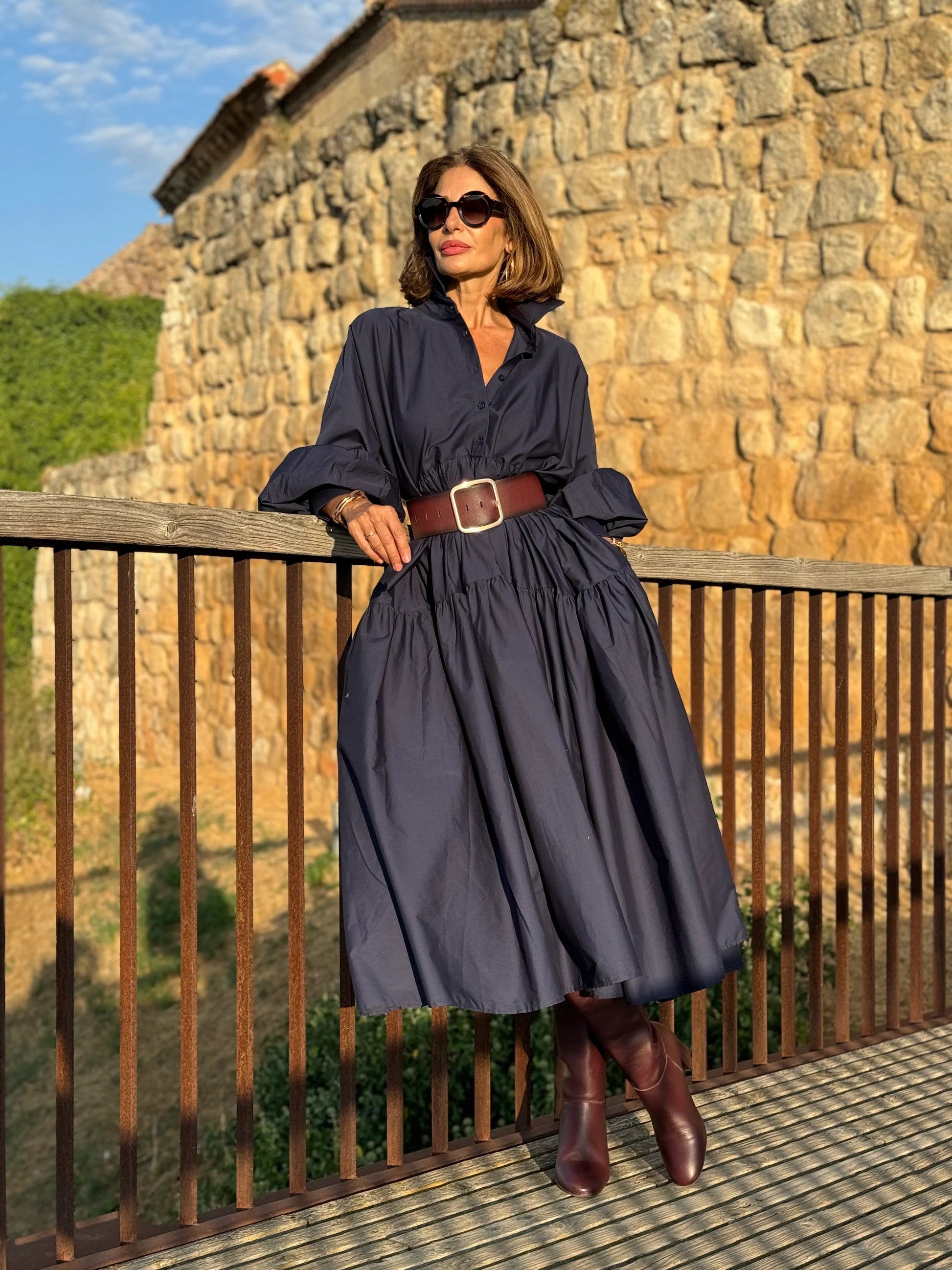 MAR - VESTIDO CAMISERO Y CINTURÓN ANCHO