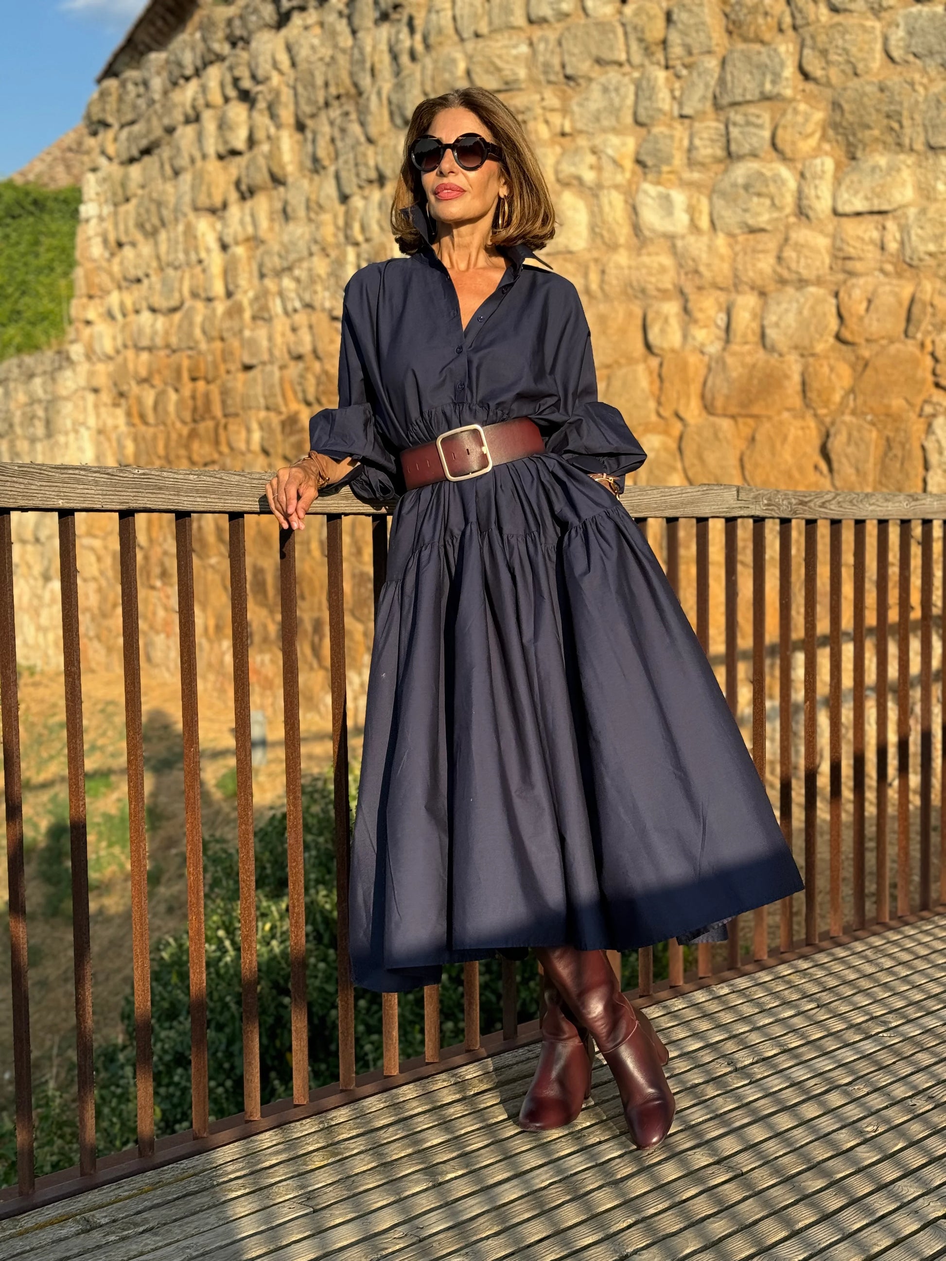 MAR - VESTIDO CAMISERO Y CINTURÓN ANCHO